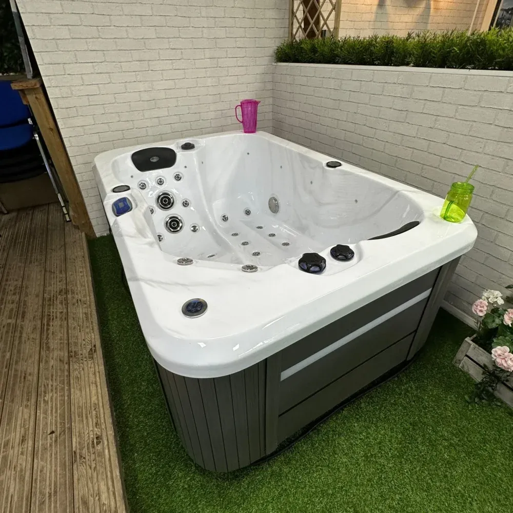 Catalina Spas CX-2
