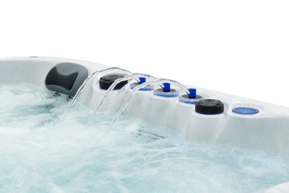 The Deben Hot Tub - Image 4