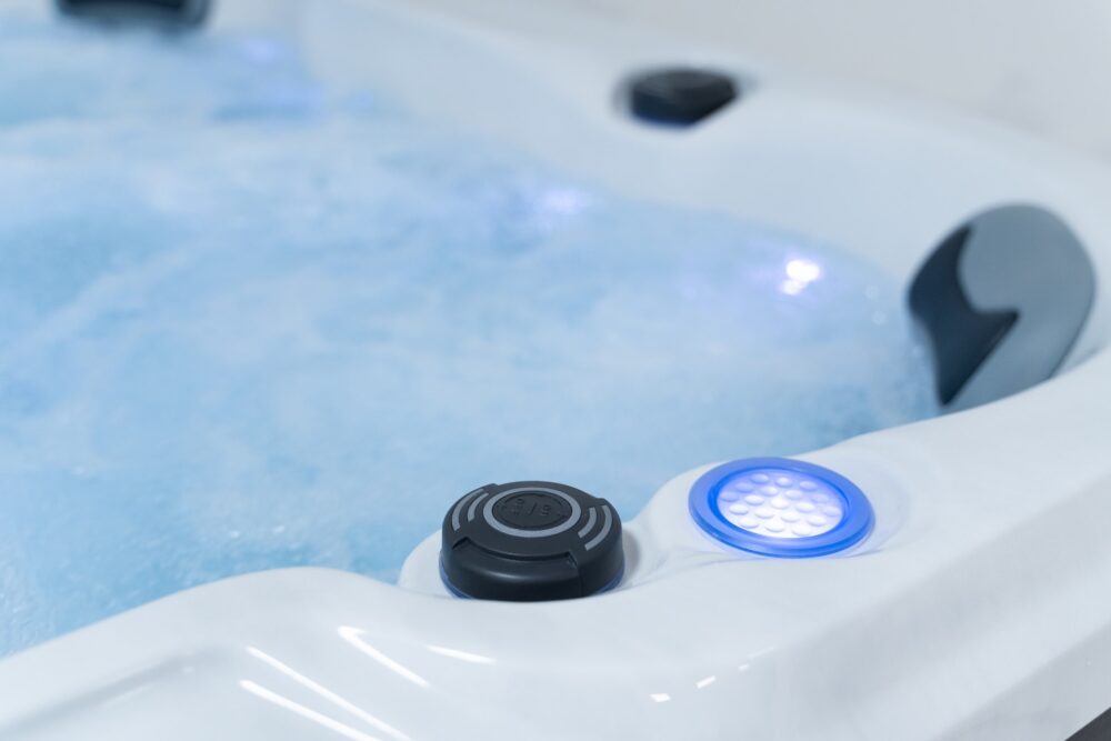 The Stour Hot Tub - Image 9