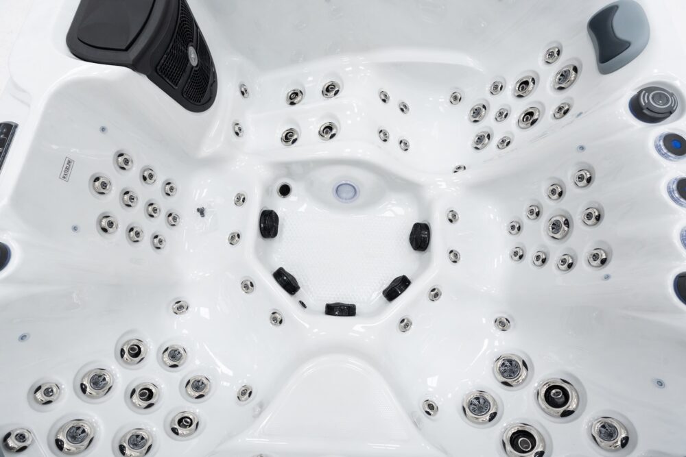 The Stour Hot Tub - Image 8