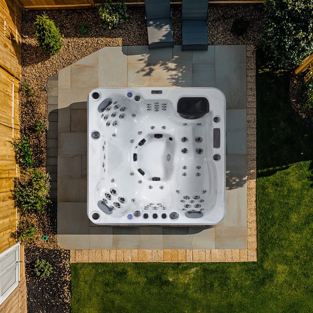 The Stour Hot Tub - Image 5